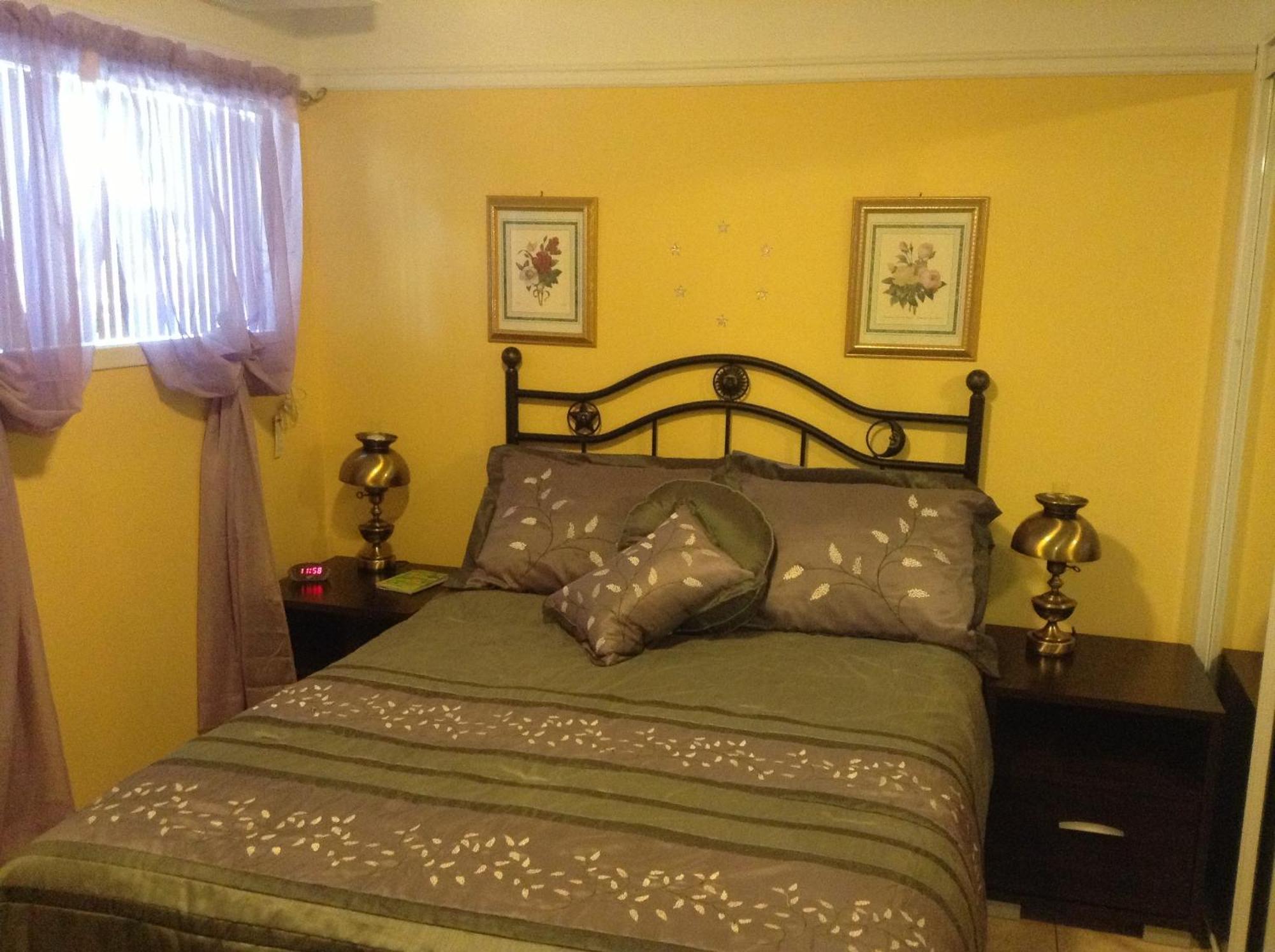 Bed and Breakfast Douces Evasions Saint-Anselme Екстер'єр фото