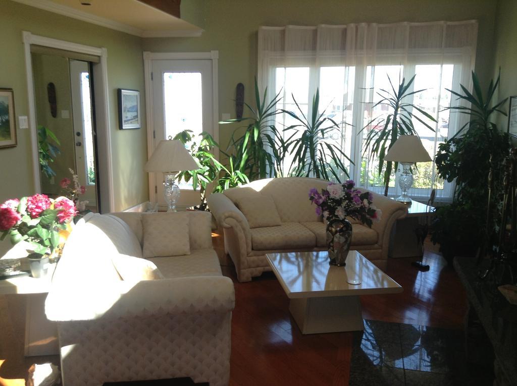 Bed and Breakfast Douces Evasions Saint-Anselme Екстер'єр фото